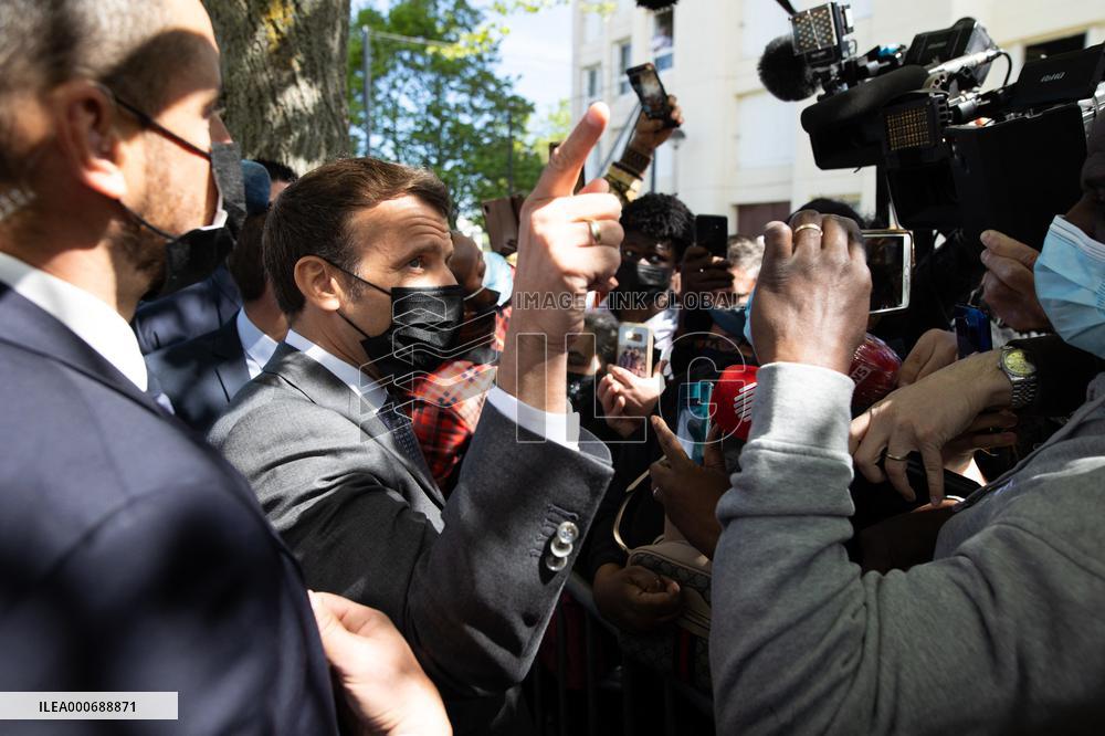 Emmanuel Macron Visits A Primary School - Melun