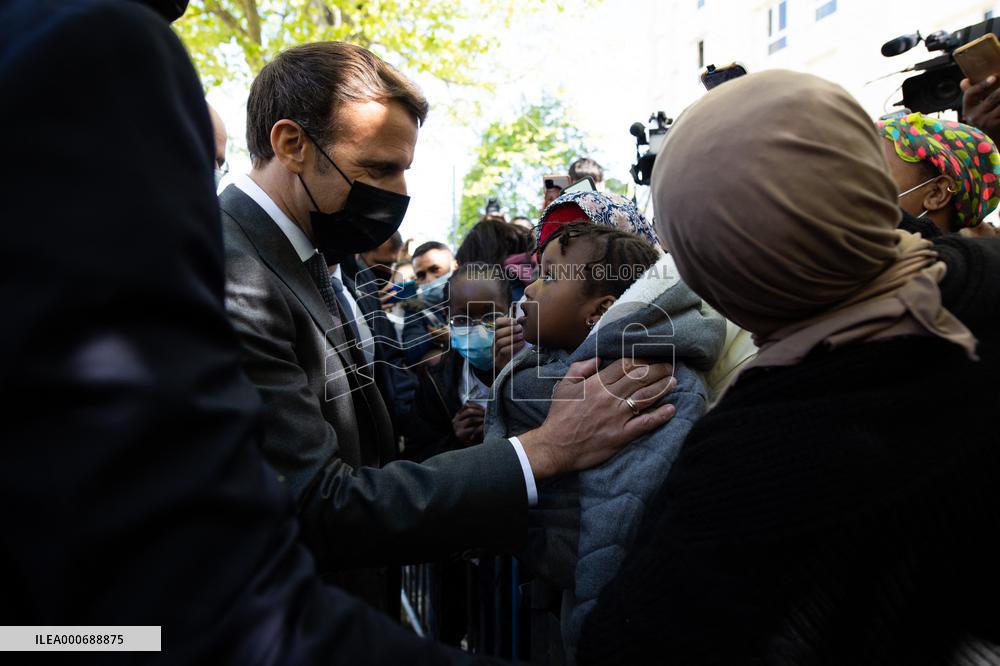 Emmanuel Macron Visits A Primary School - Melun