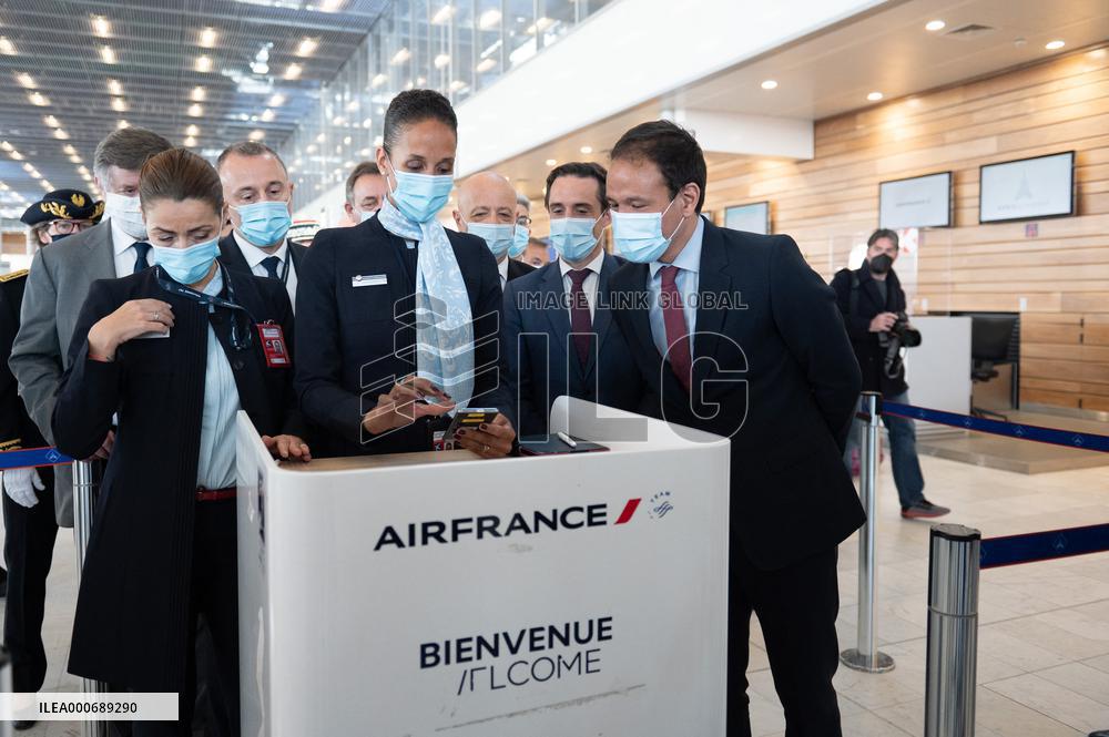 TousAntiCovid Carnet Experiments - Orly