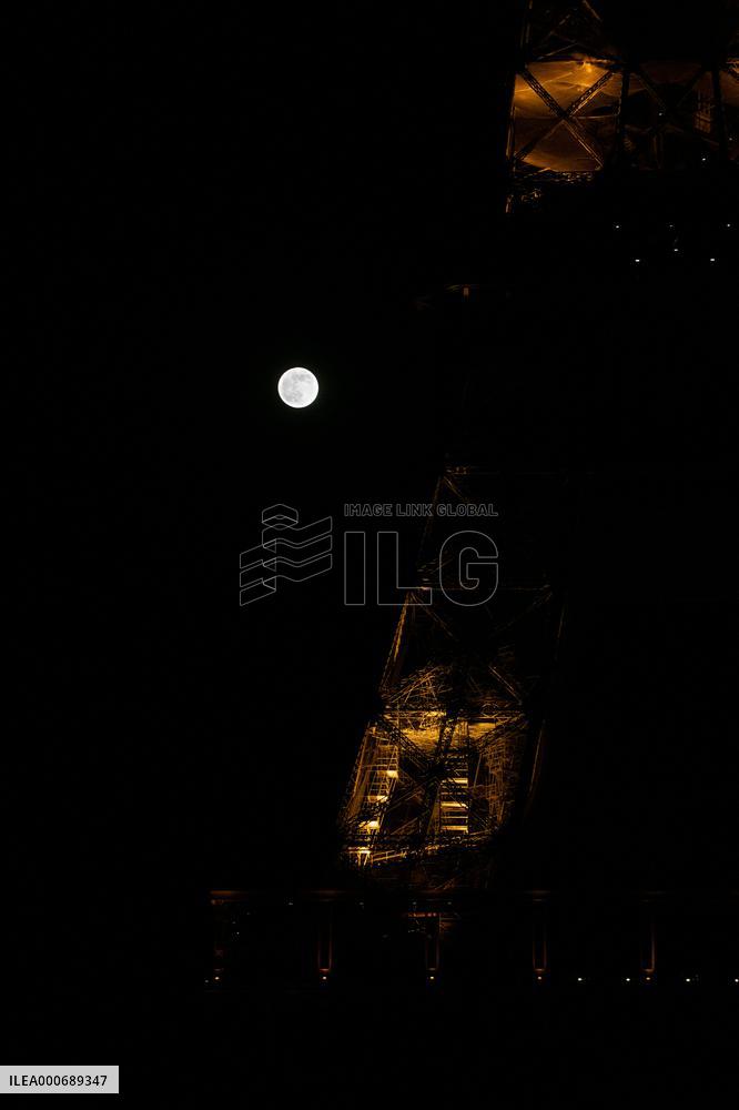 Super Moon - Paris