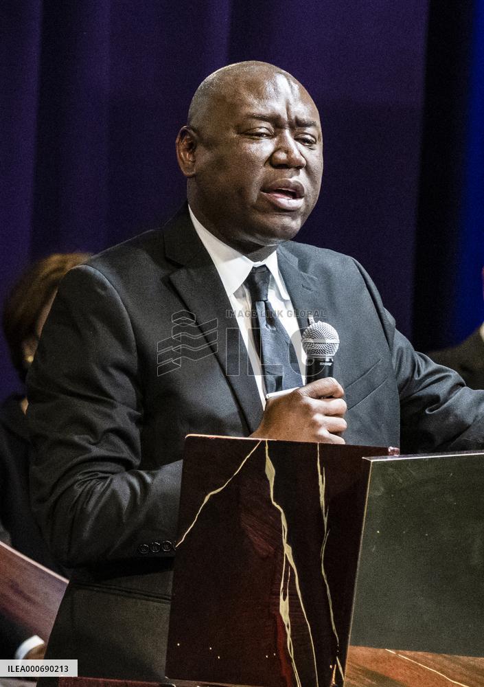 Hundreds Attend Funeral Services For Daunte Wright - Minneapolis