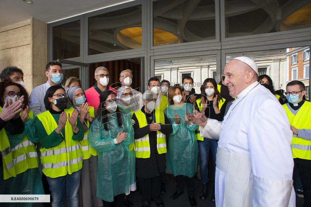 Pope spends name-day with poor receiving Covid-19 vaccine