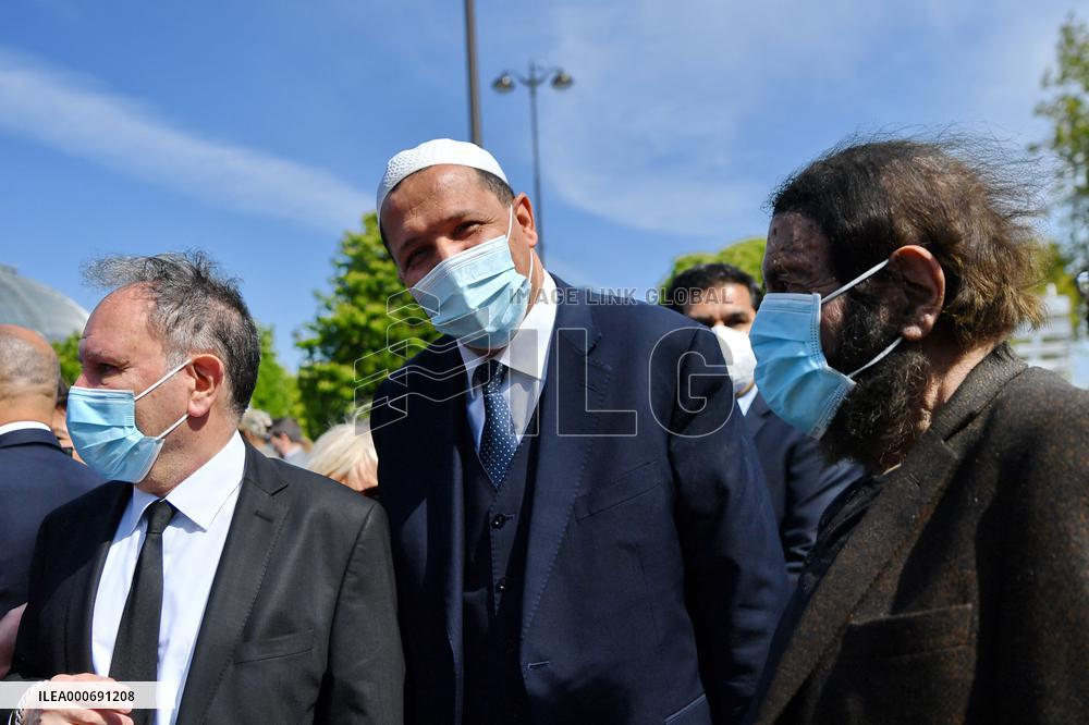 Tribute to the victims of the Armenian Genocide - Paris