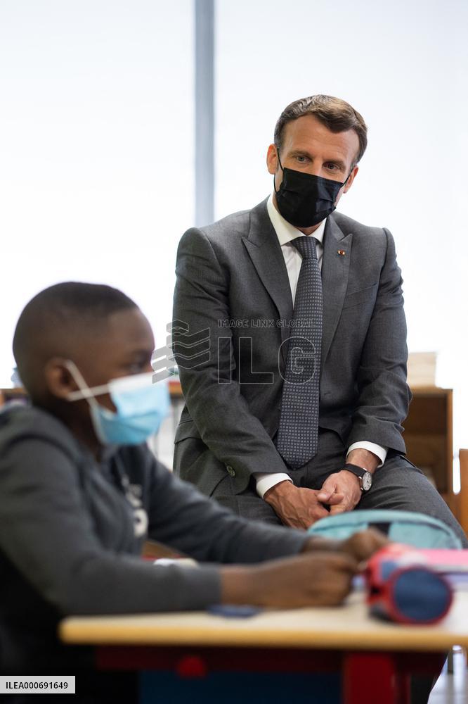 Emmanuel Macron Visits A Primary School - Melun