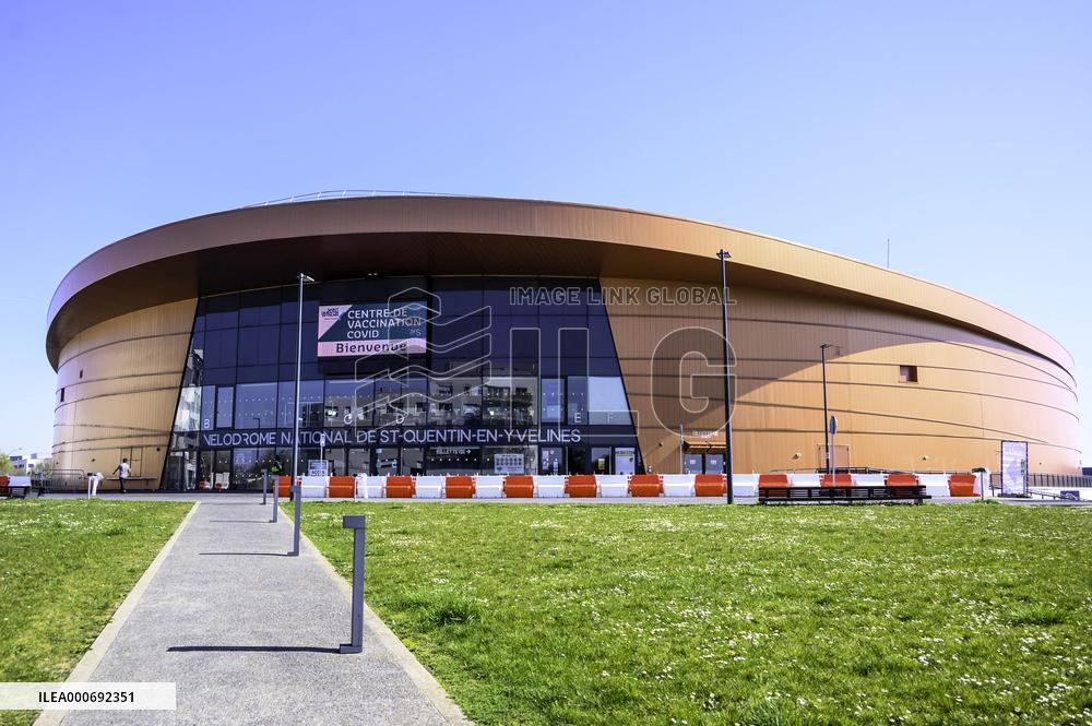 Vaccination Center In Velodrome - Saint-Quentin-en-Yvelines