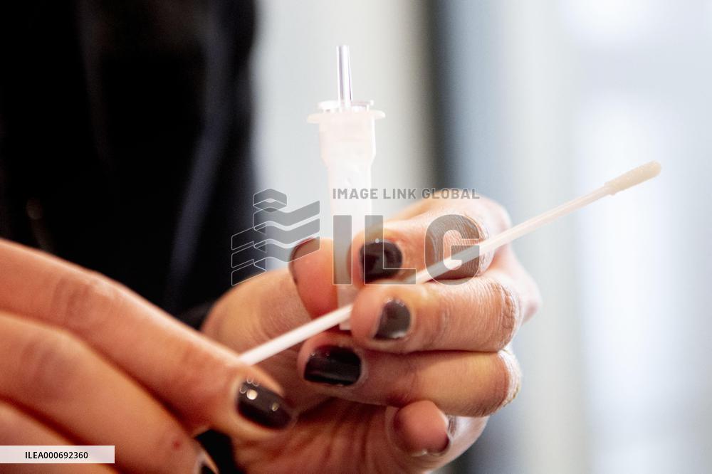 Rapid Antigen Tests Available In Pharmacy - Netherlands
