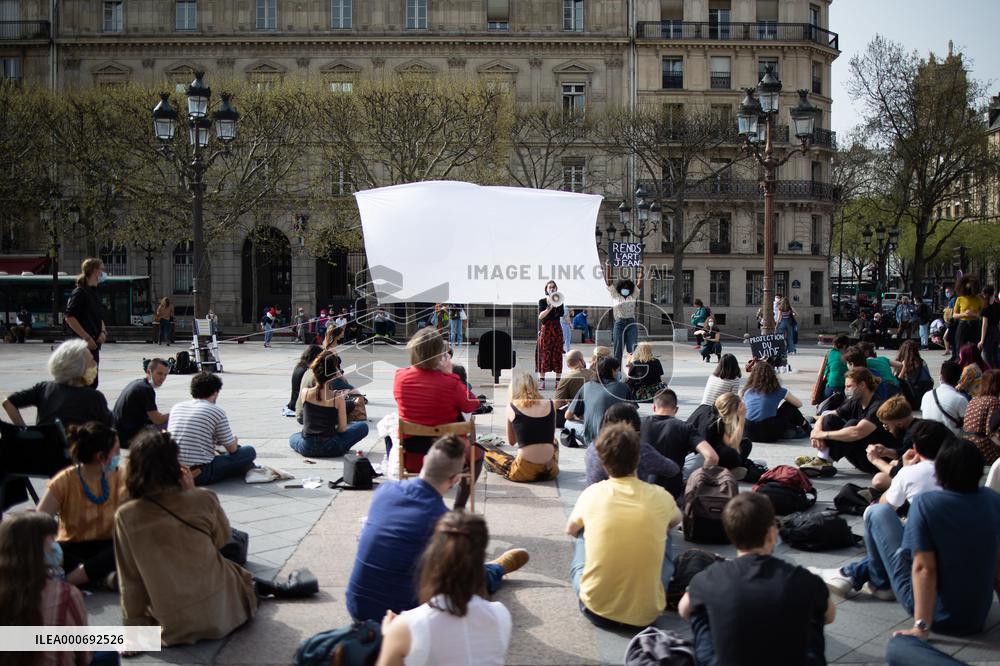 Protest For The Reopening Of Cultural Places - Paris