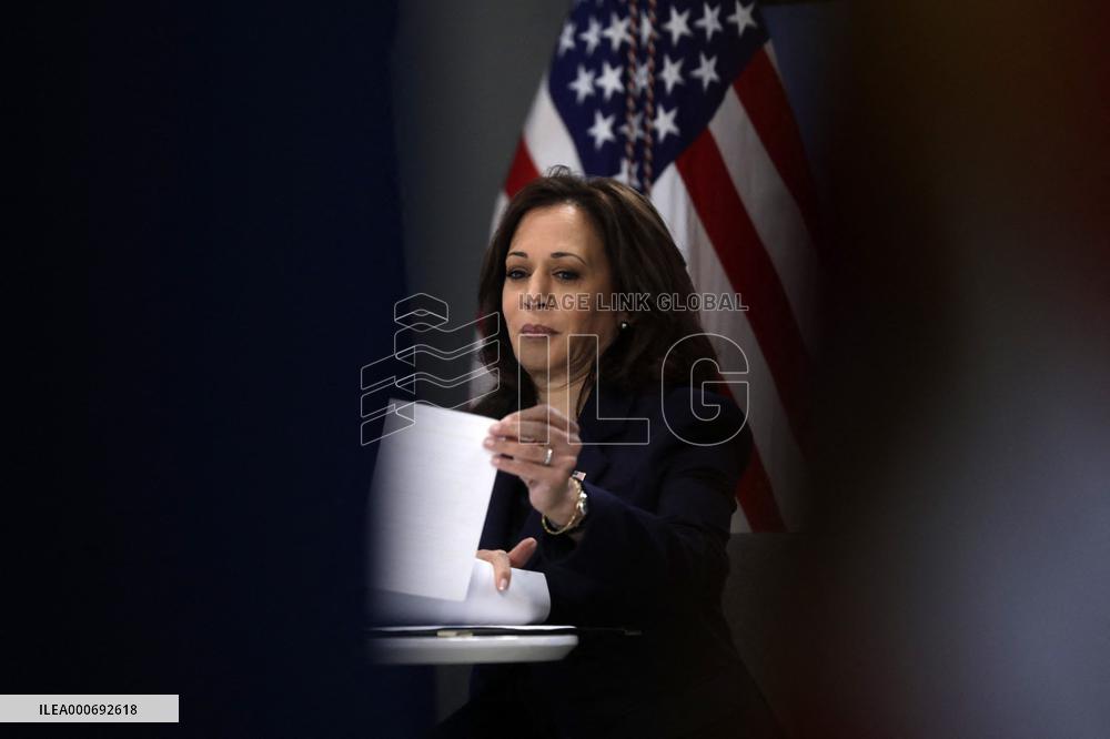 Kamala Harris on COVID-19 public education - Washington