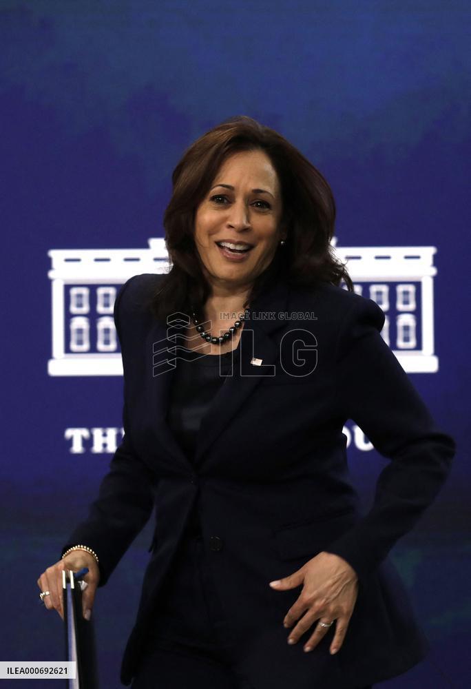 Kamala Harris on COVID-19 public education - Washington