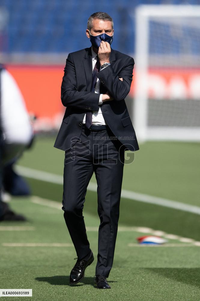 Ligue 1 - Paris Saint Germain vs LOSC Lille - Olivier Letang