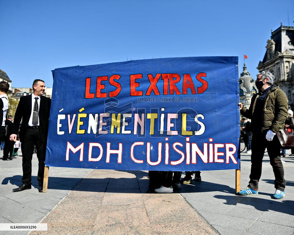 Entertainment workers demonstrate - Paris