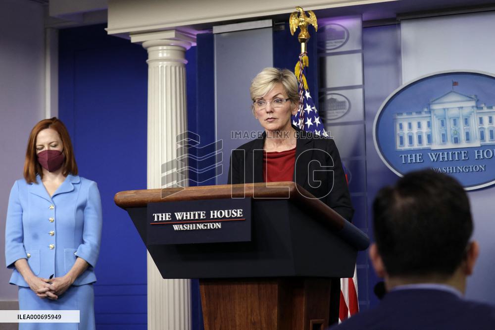 Jennifer Granholm press briefing - Washington