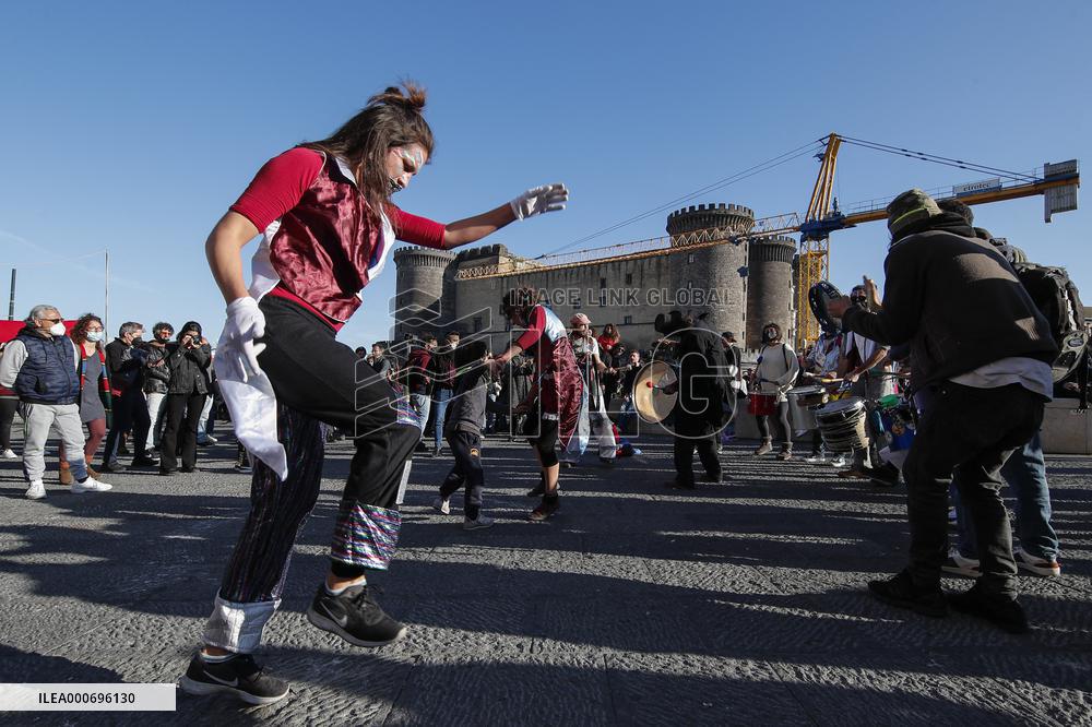 Show business workers continues Friday Protest - Naples