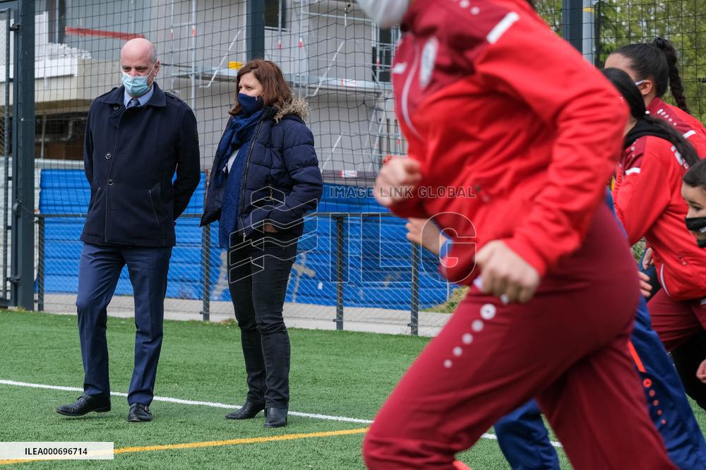 Jean-Michel Blanquer and Roxana Maracineanu visit Toulouse
