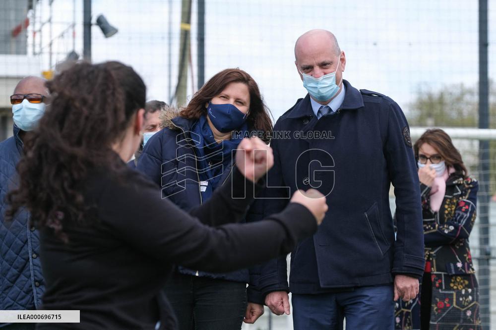 Jean-Michel Blanquer and Roxana Maracineanu visit Toulouse