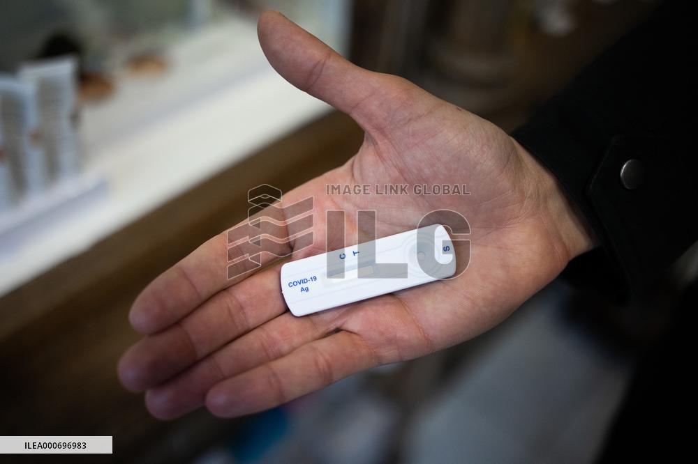 Self-Tests Are Sold In French Pharmacies - Paris