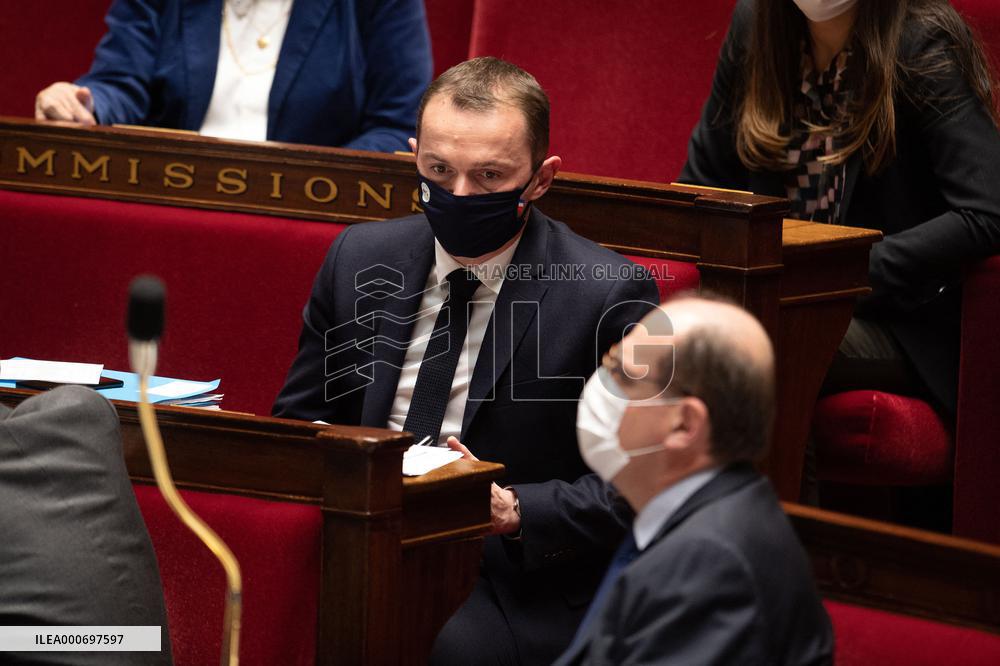 Questions To The Government - Paris