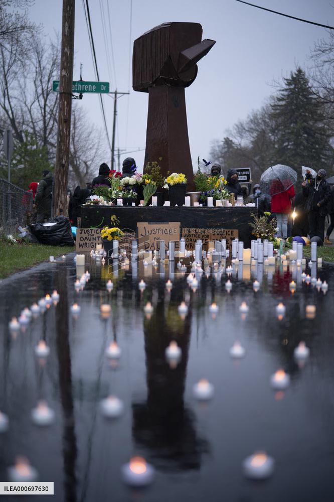 Daunte Wrights Shooting Aftermath - Minneapolis