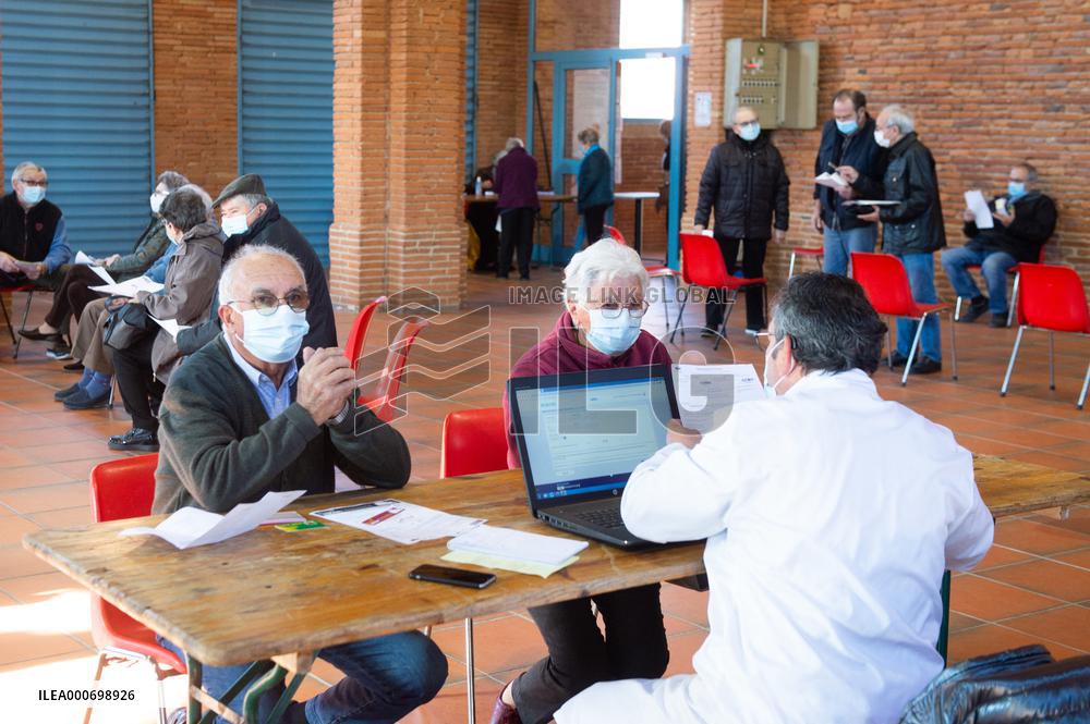 COVID-19 Vaccination Campaing - Occitanie Region