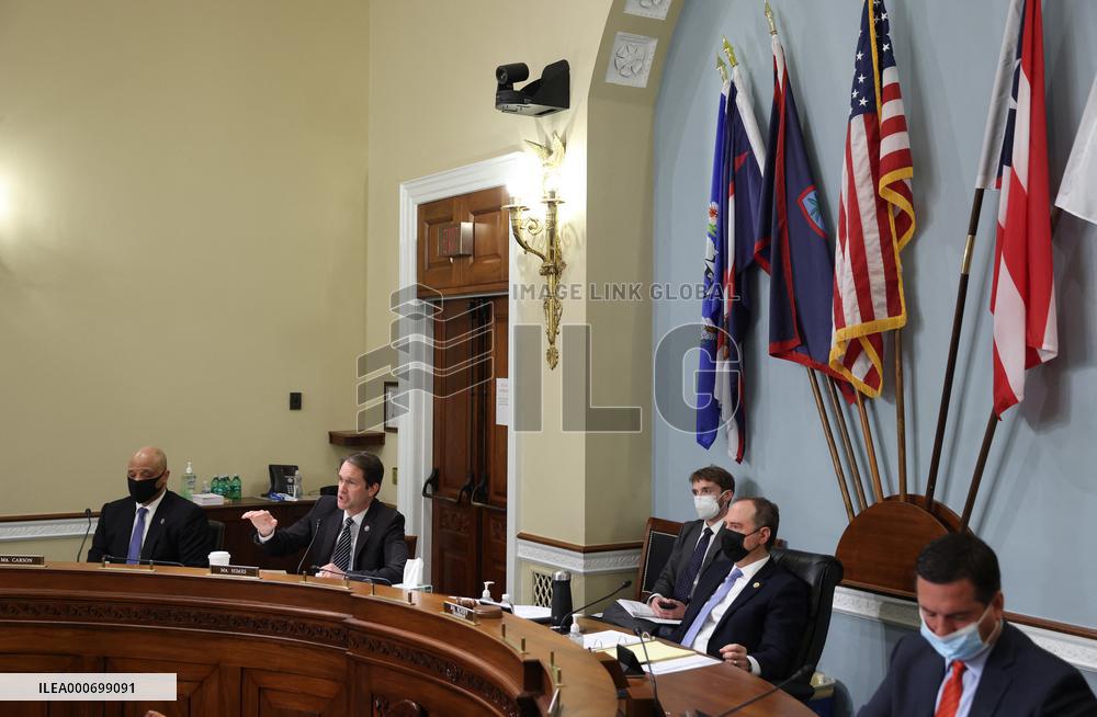 House Intelligence Committee Holds Hearing On Worldwide Threats - DC