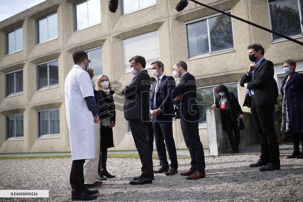 President Macron Visits Child Psychiatry Department - Reims