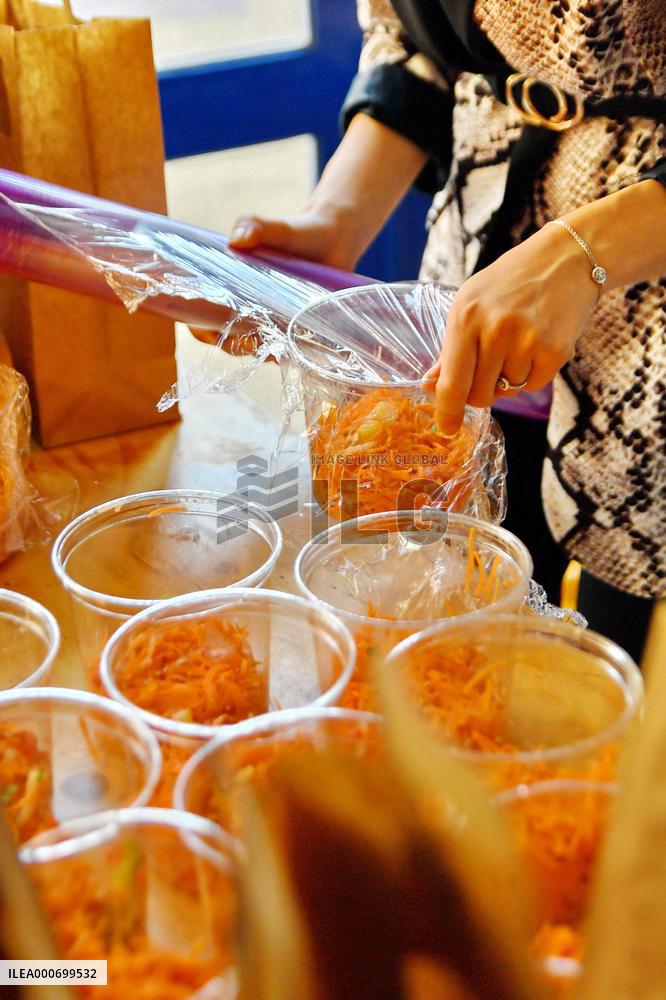 Chorba and meals distribution in Ramadan - Saint Ouen