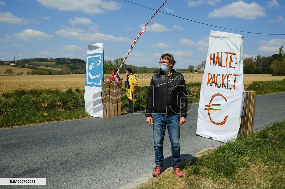Protest against the Castres-Toulouse motorway project - Teulat