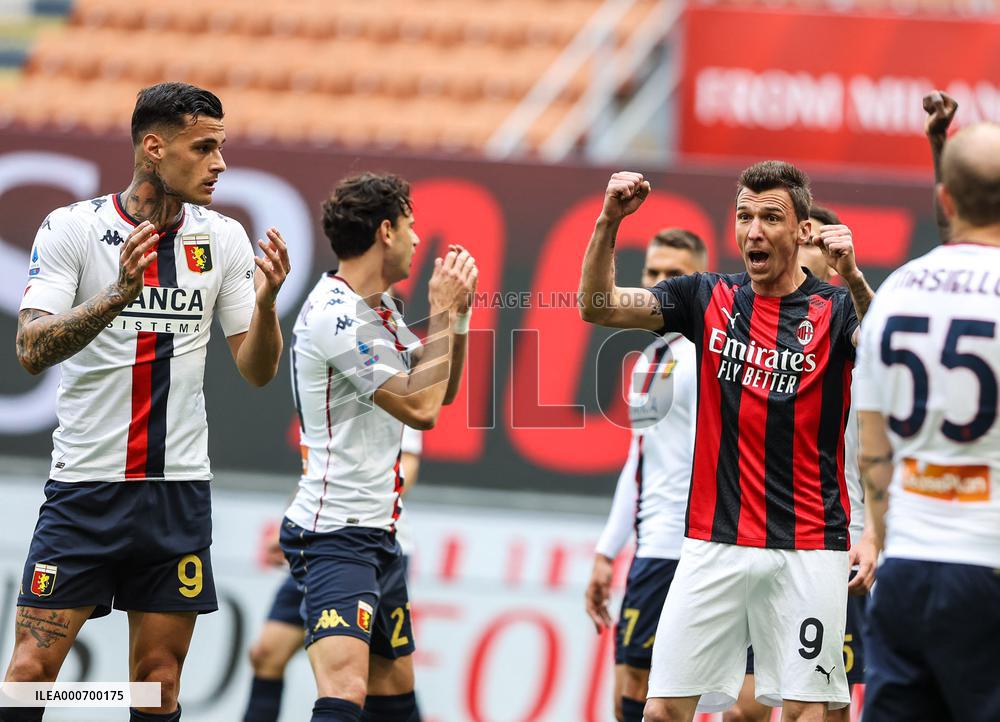 Serie A - AC Milan v Genoa CFC