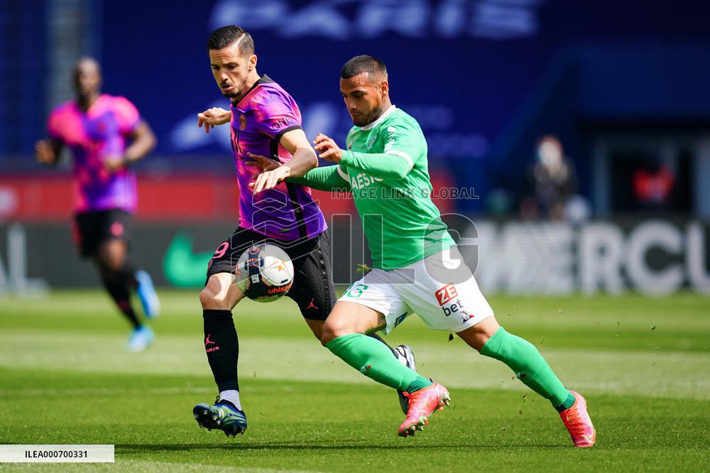 Ligue 1 - PSG v Saint Etienne