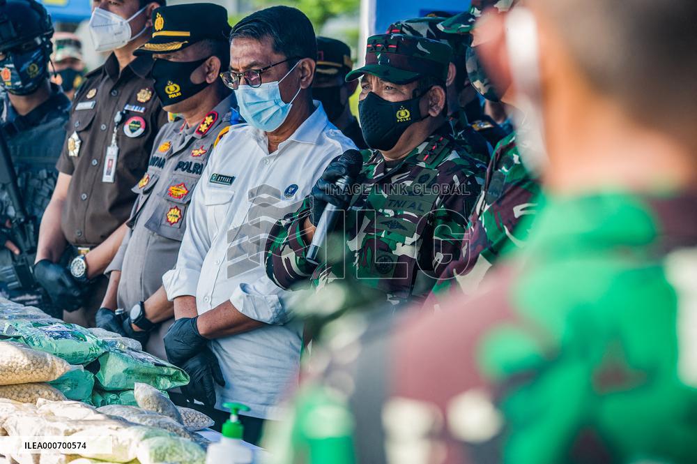 Arrestation Of Two Smugglers Of More Than 100 Kilogerams Of Amphetamine Drugs