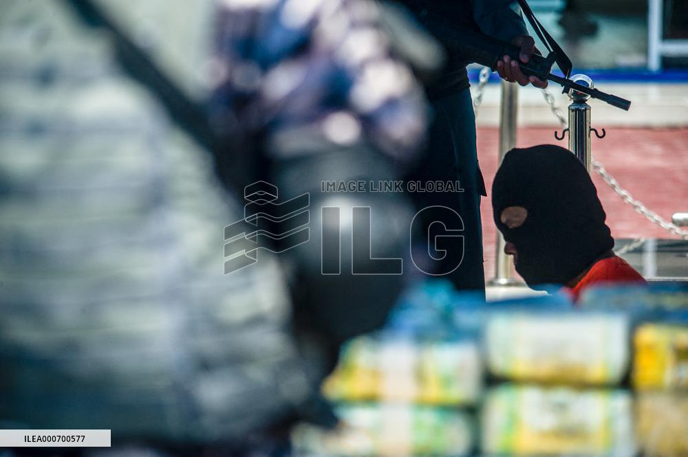 Arrestation Of Two Smugglers Of More Than 100 Kilogerams Of Amphetamine Drugs