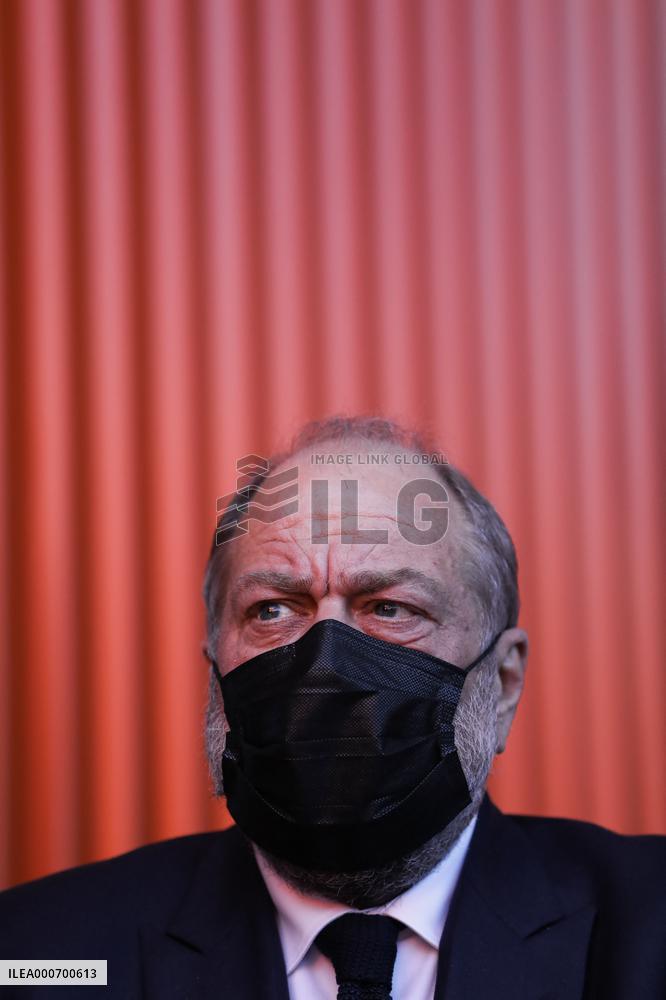 Eric Dupond-Moretti visits Bordeaux-Gradignan penitentiary