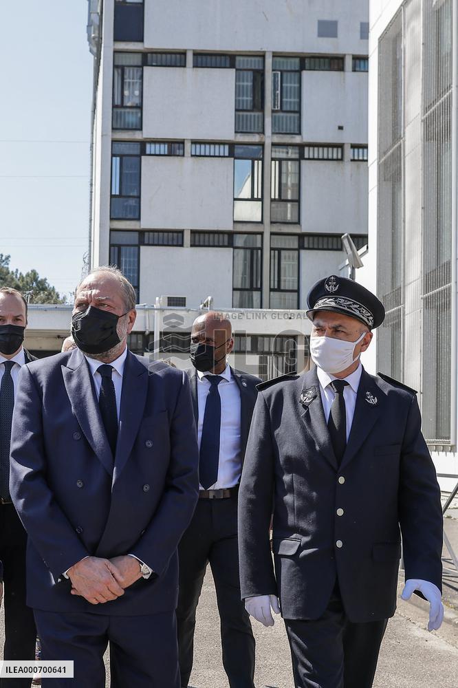 Eric Dupond-Moretti visit to Bordeaux-Gradignan penitentiary center