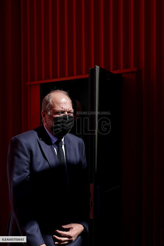 Eric Dupond-Moretti visits Bordeaux-Gradignan penitentiary