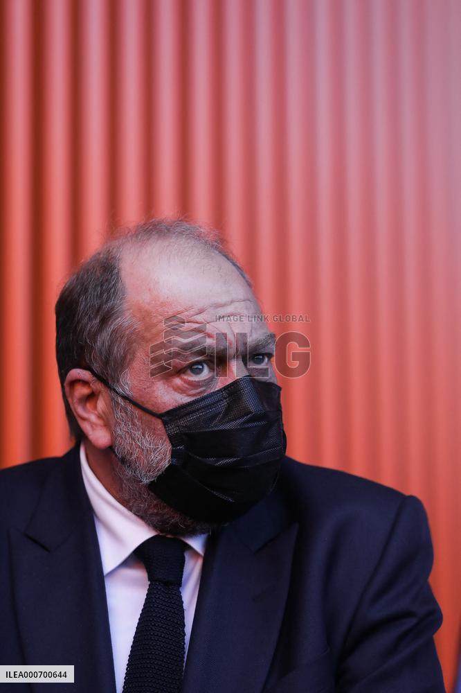 Eric Dupond-Moretti visits Bordeaux-Gradignan penitentiary