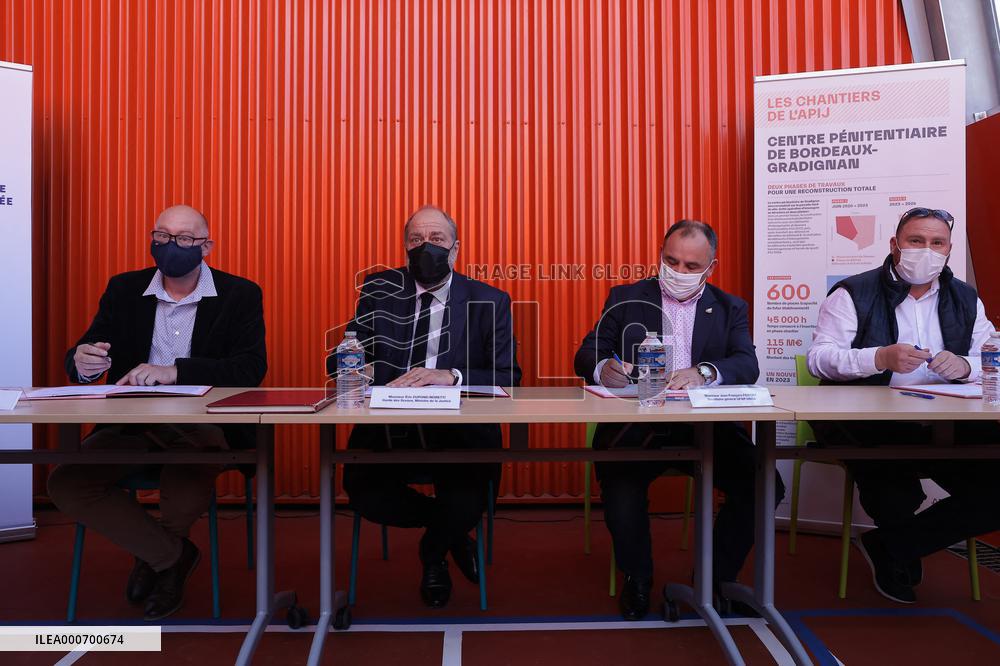 Eric Dupond-Moretti visits Bordeaux-Gradignan penitentiary