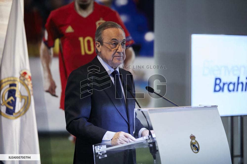 Florentino Perez Defends Super League