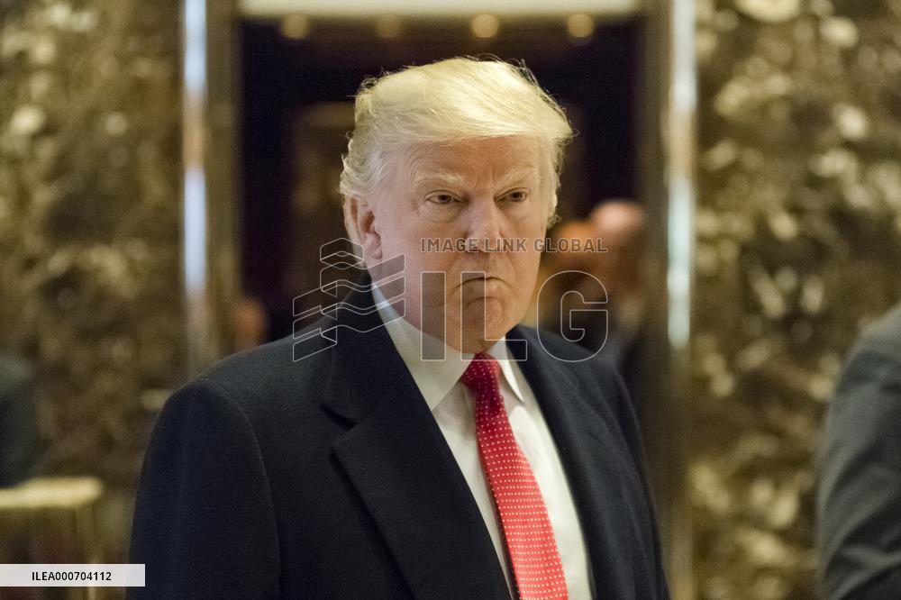 NY: Donald Trump speaks to the press in lobby of Trump Tower
