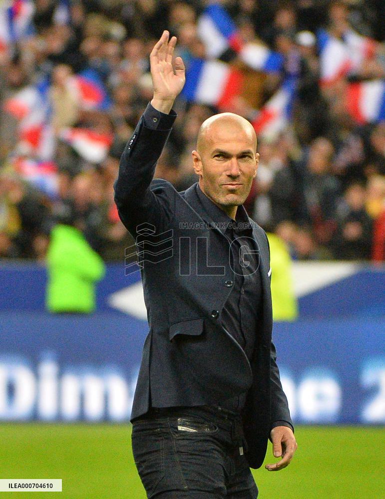 Zidane Quits Real Madrid