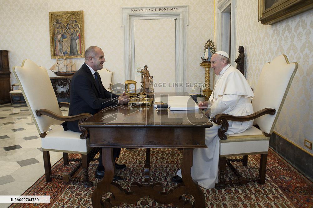 Pope Francis Meets President of the Republic of Bulgaria - Vatican