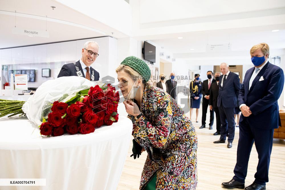 Royal Couple Visit Professionals About Mental Health - North Limburg