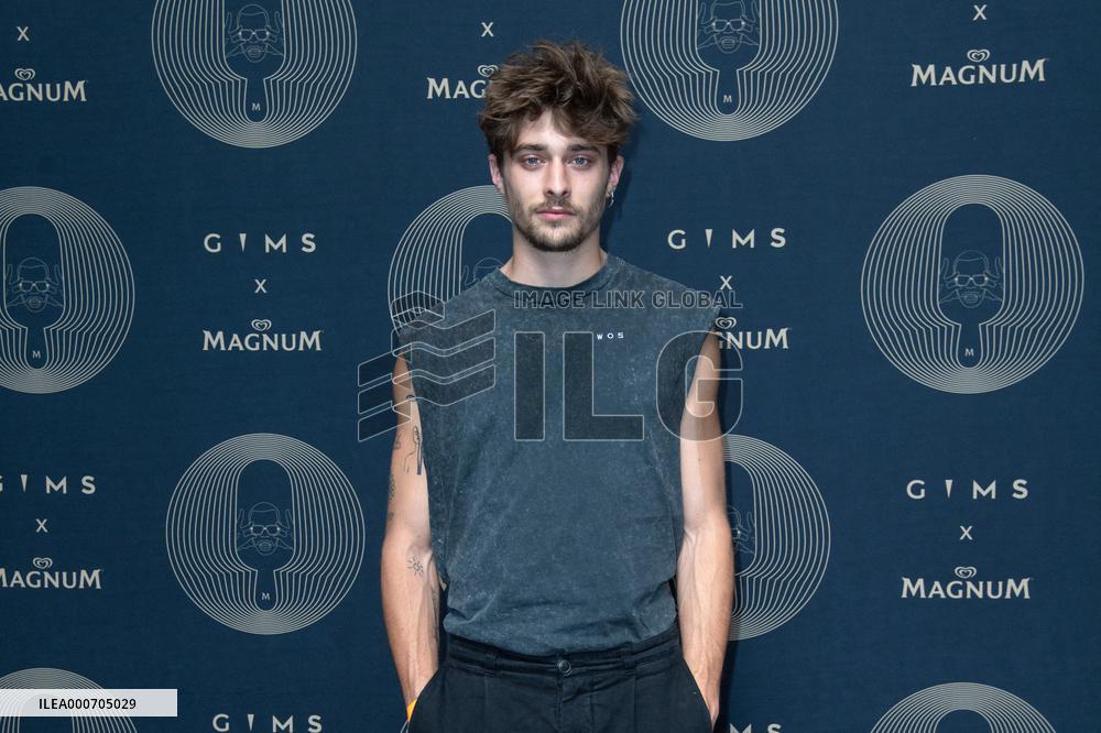 Gims X Magnum Photocall - Paris