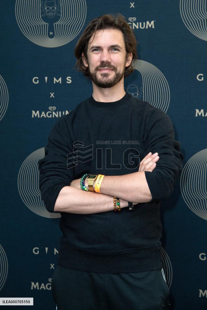 Gims X Magnum Photocall - Paris