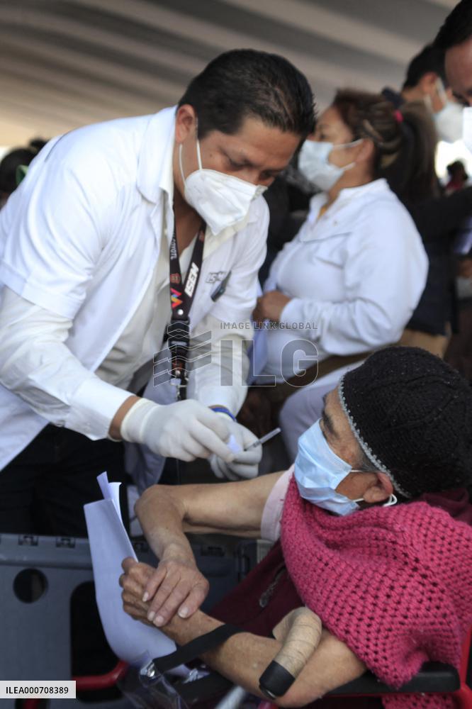 Mass Vaccination - Mexico