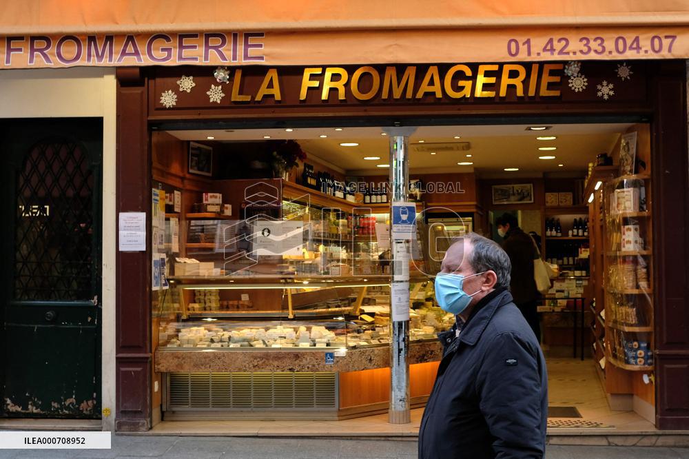 Open Shops during Paris 3rd Lockdown