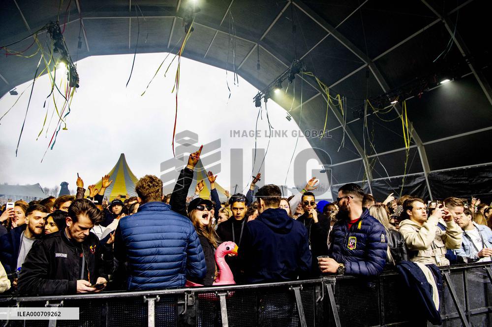 Fieldlab Dance Festival amid Covid-19 pandemic - Netherlands