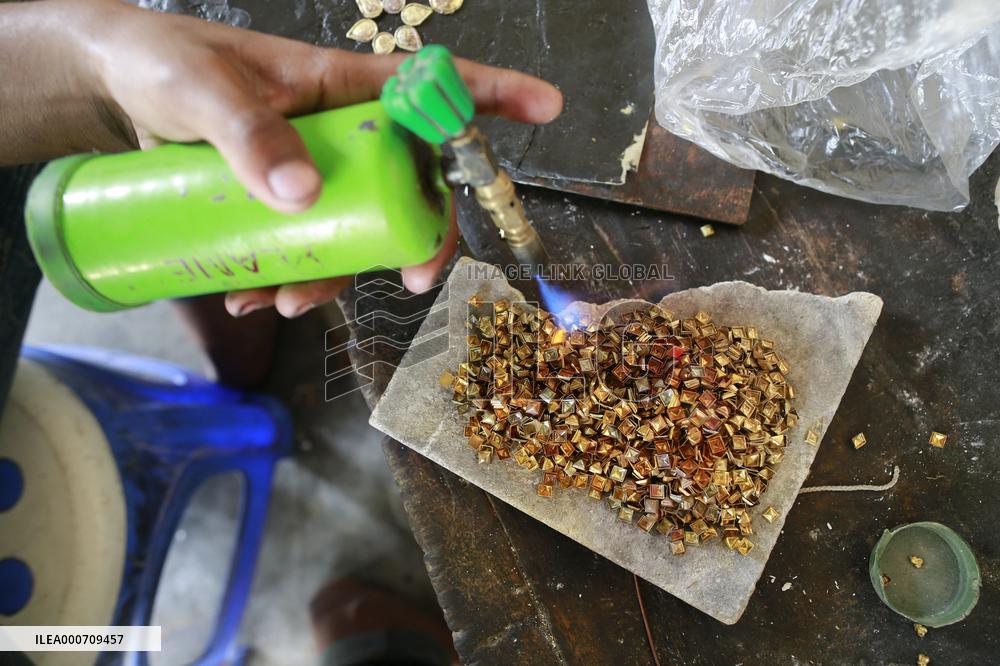 Gohona Gram: The Last Holdout Of Jewellery Artisans - Bangladesh
