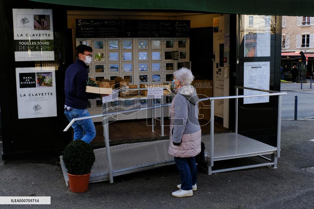 Distributor of fresh products " La Clayette "from short circuits - Meudon