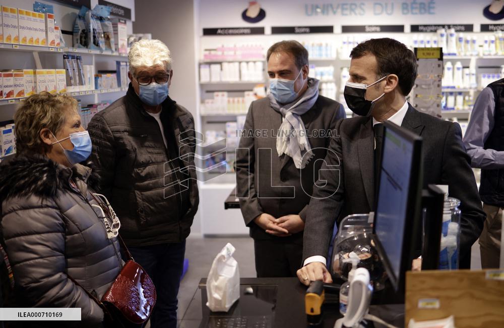 President Macron Visit To A Pharmacy - Valenciennes