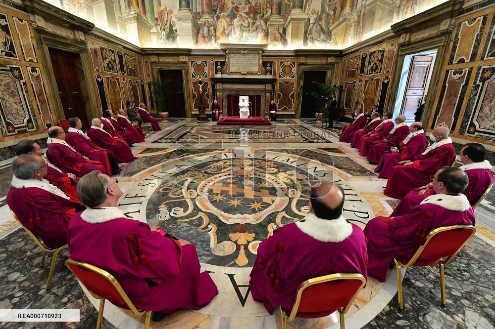 Pope Francis Meets Prelate Hearing Officers - Vatican